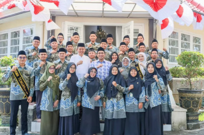 Taj Yasin Lepas 21 Kafilah MTQ Korpri Jateng ke Sulsel, Pesan Jaga Nama Baik Daerah