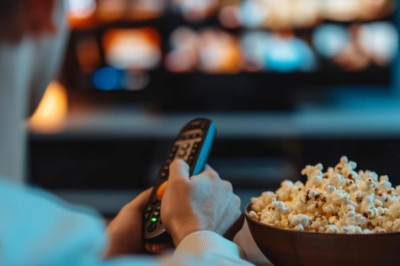 25 Film Netflix Indonesia Terbaru yang Seru, Yuk Tonton!